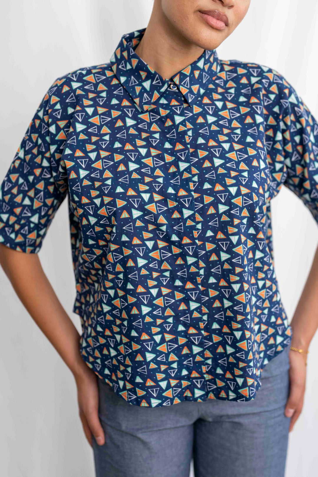 חולצת רובי מטוסי נייר