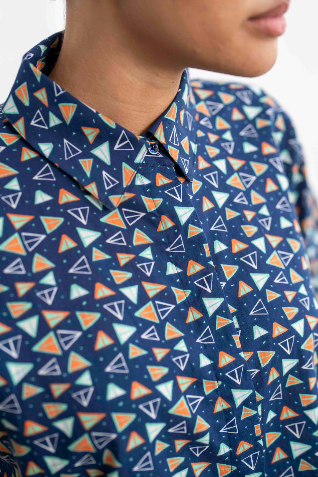 חולצת רובי מטוסי נייר