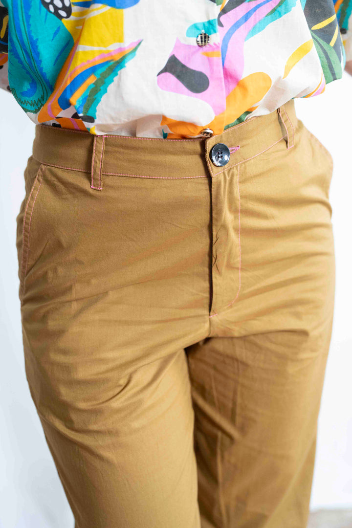 מכנסי סופי חאקי