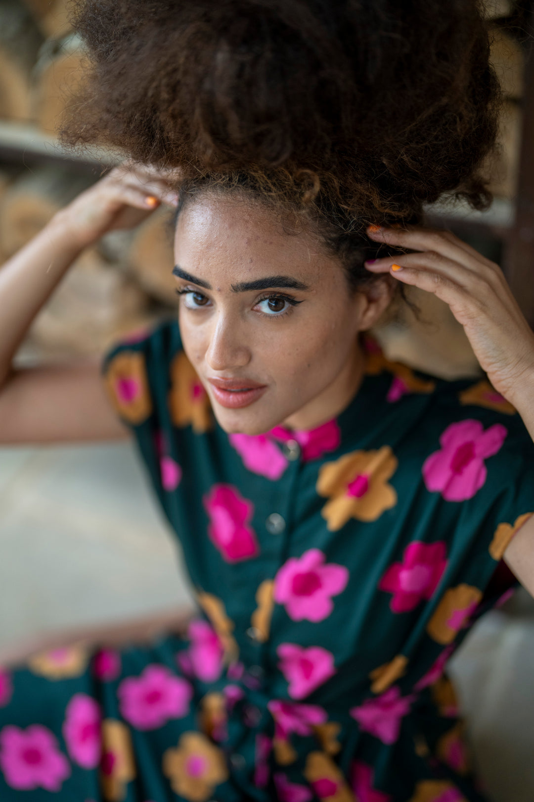 שמלת מקסי אוברסייז מלאת נוכחות