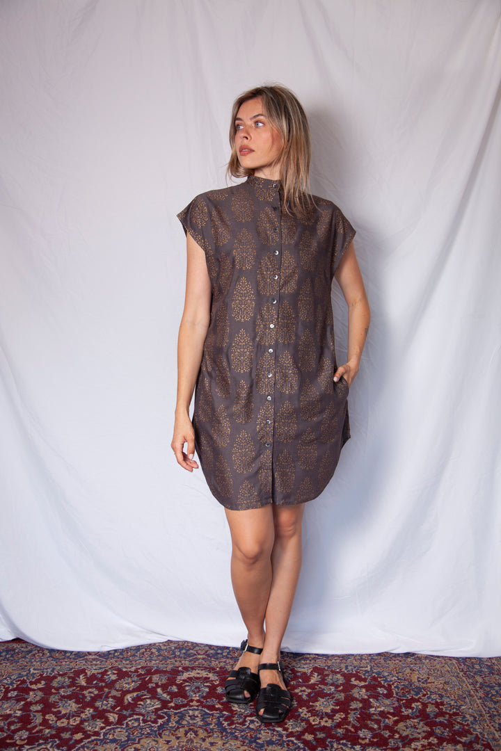 טוניקת מיני אוברסייז מדליוני זהב אפור