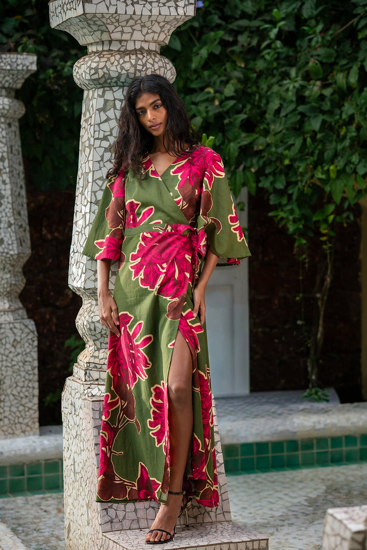 שמלת קימונו מקסי עוצרת נשימה