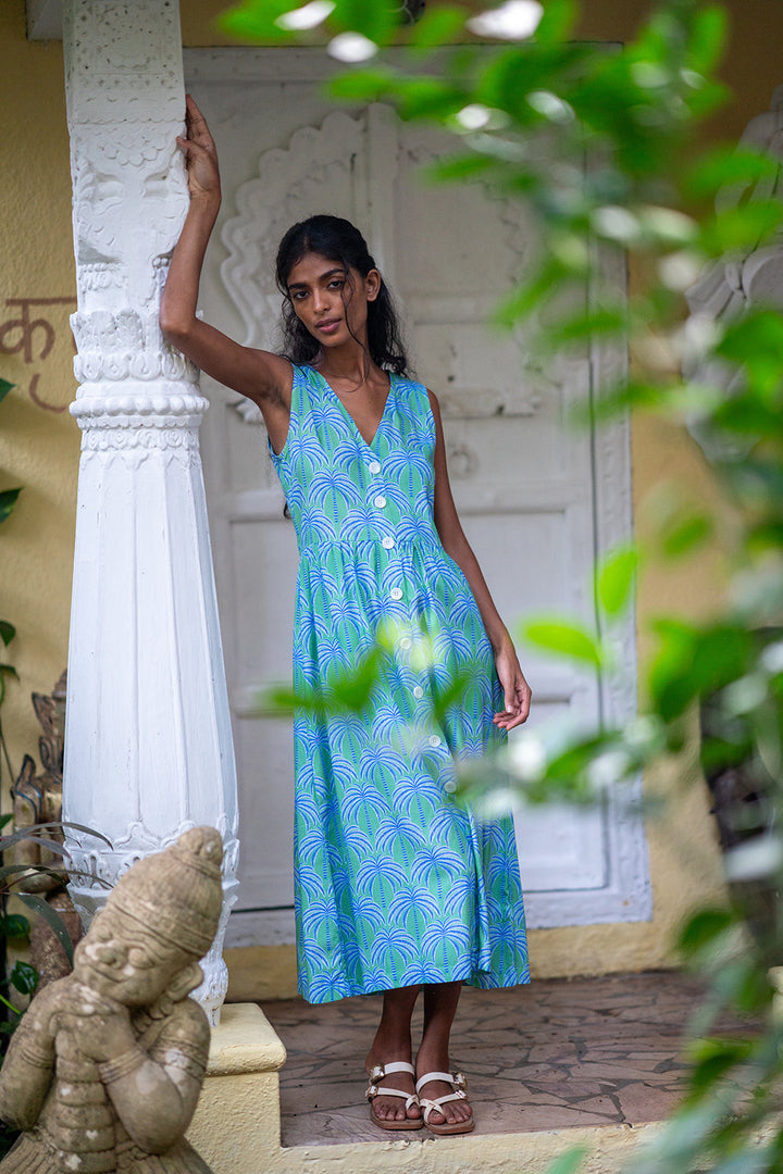 שמלת יולי דקלים