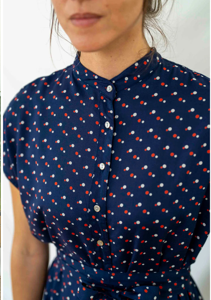 שמלת מידי אוברסייז יאיו קוסמה דוטס