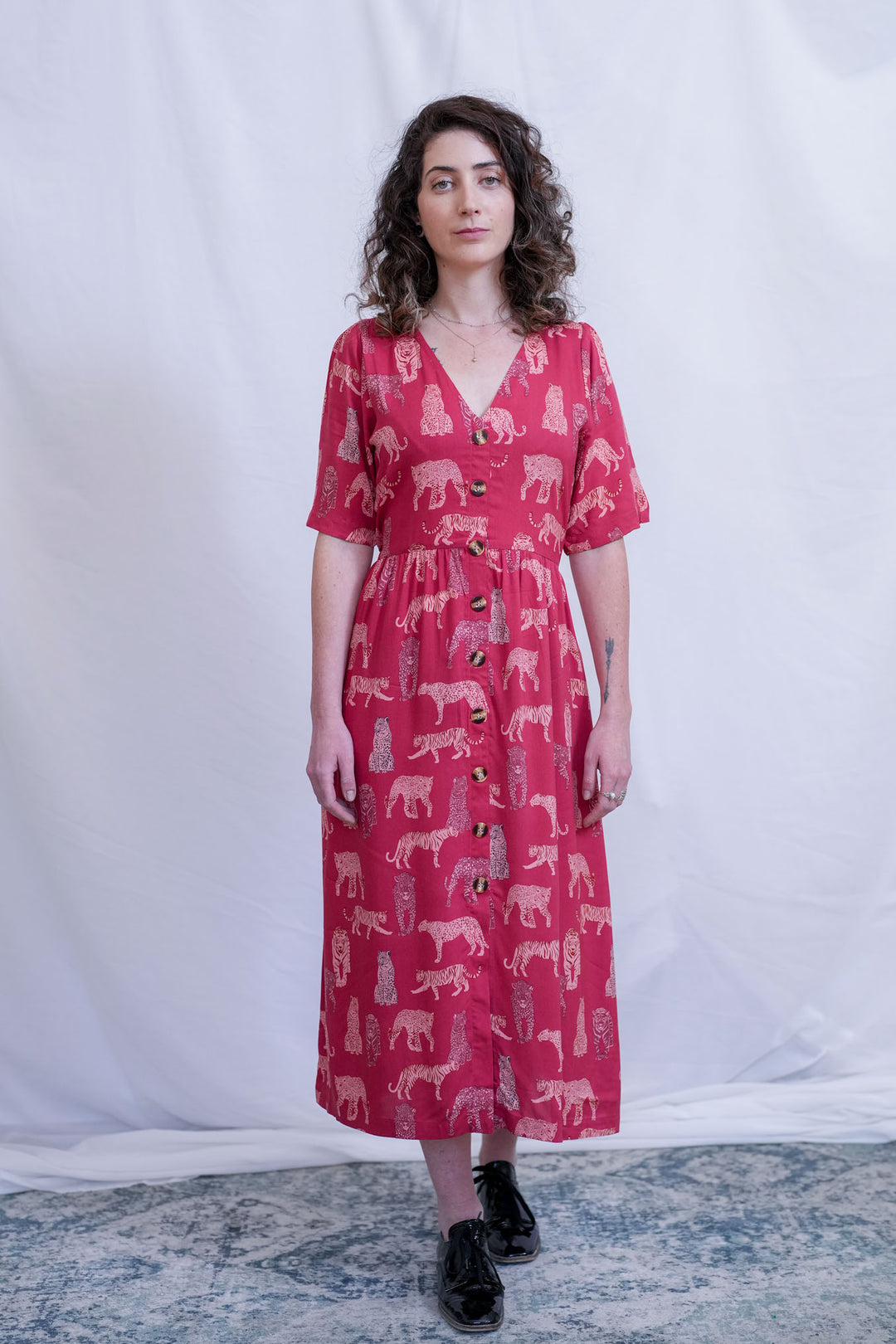 שמלת יולי שרוול ממלכת הג'ונגל Back In Stock