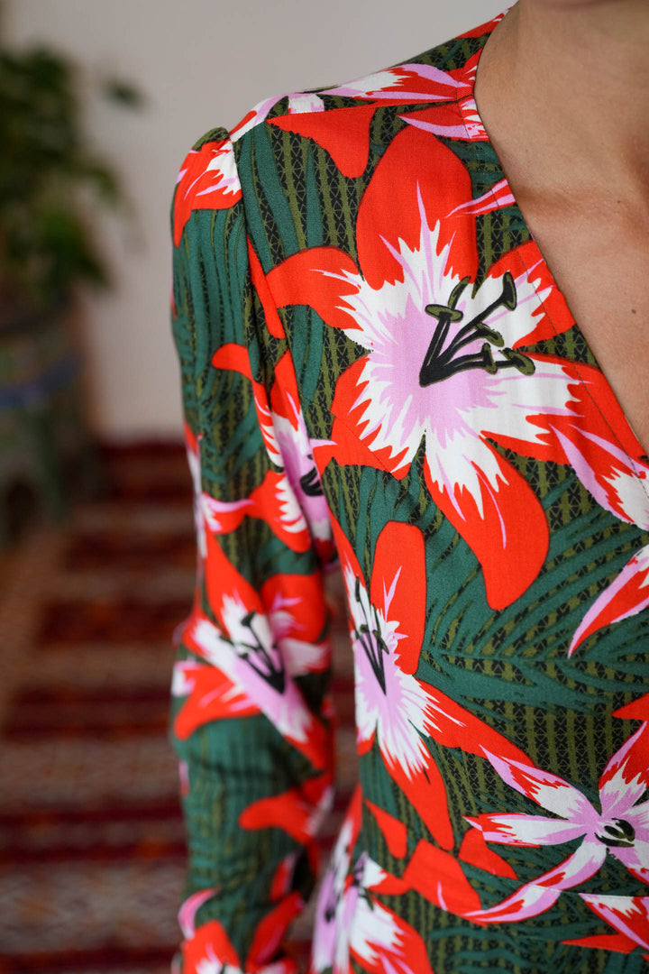 שמלת אלכס ליליות אדומות