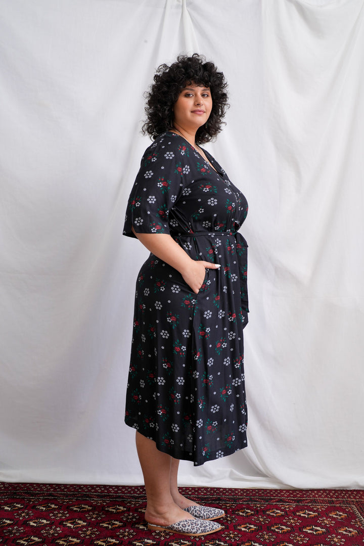 שמלת מיכאלה ורדים שחור