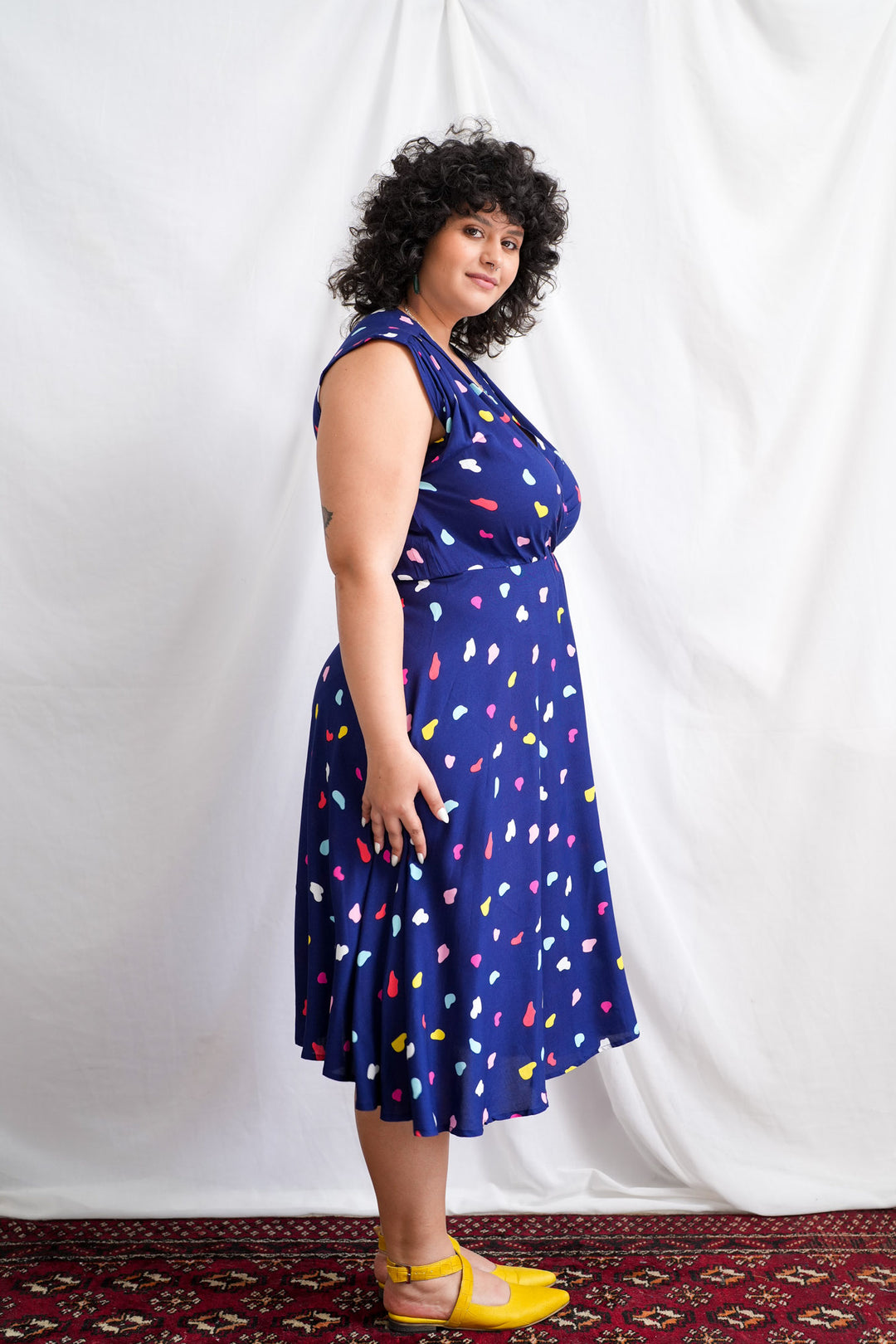 שמלת פיפטיז קולור בלוק