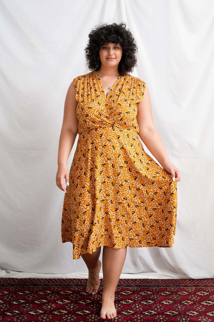 שמלת פיפטיז הכי נשית