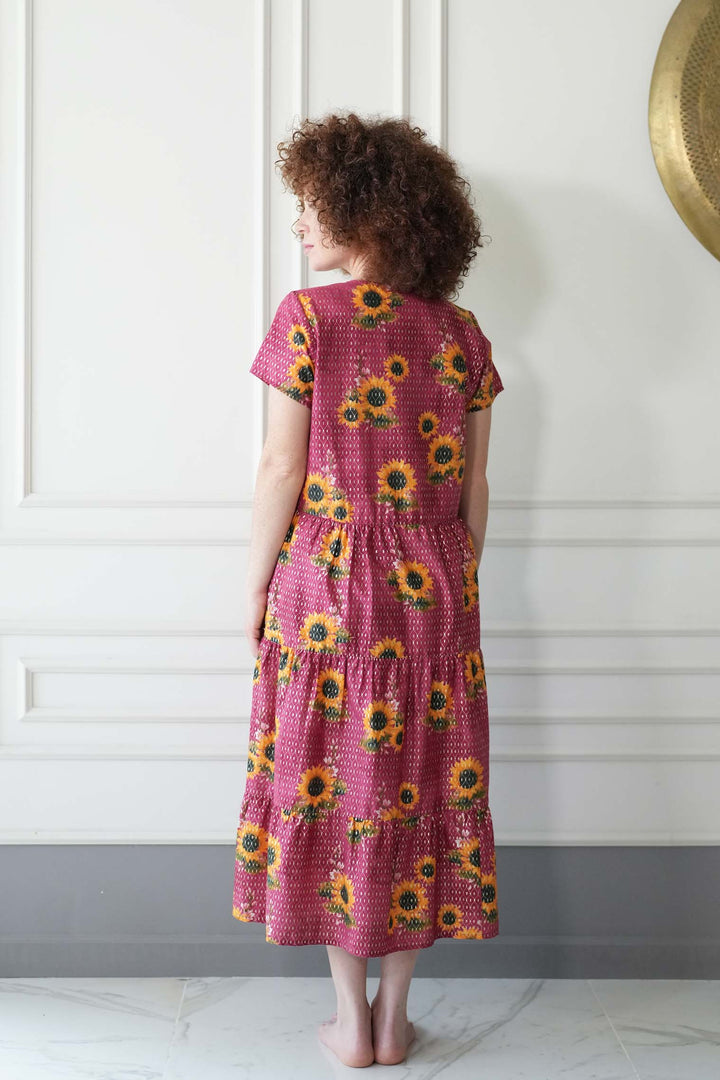 שמלת קומות שקיעתה של הזריחה