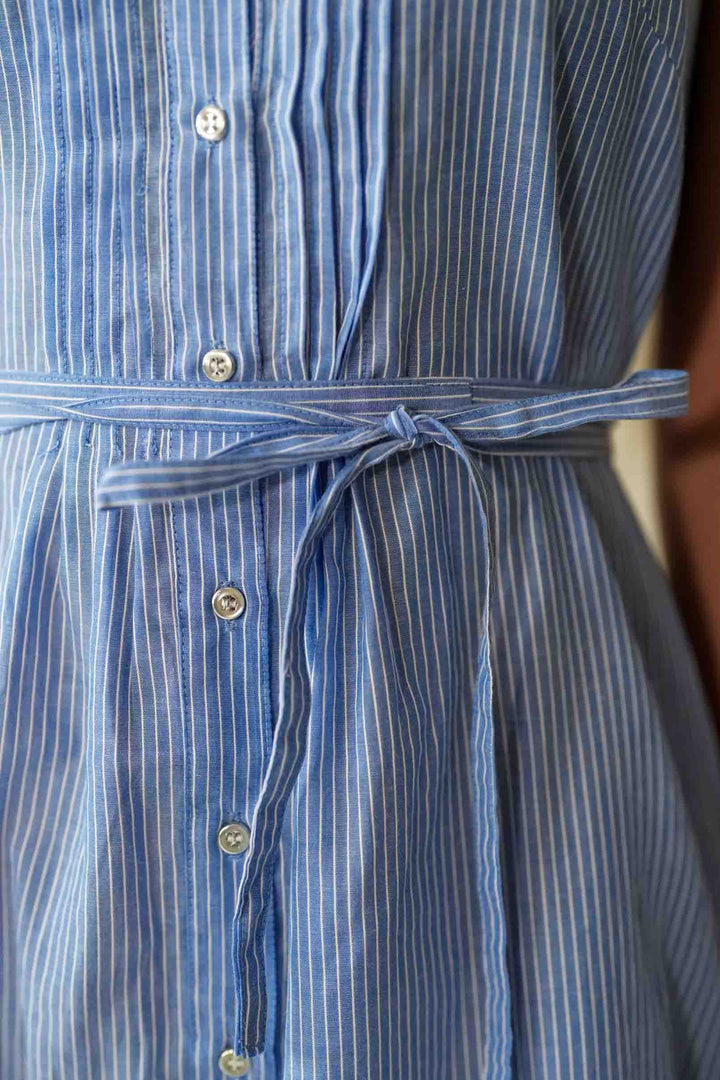 שמלת לילי גיק שיק