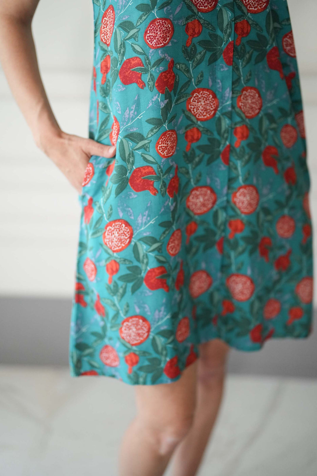 שמלת טוקיו רימון מוסיף המון