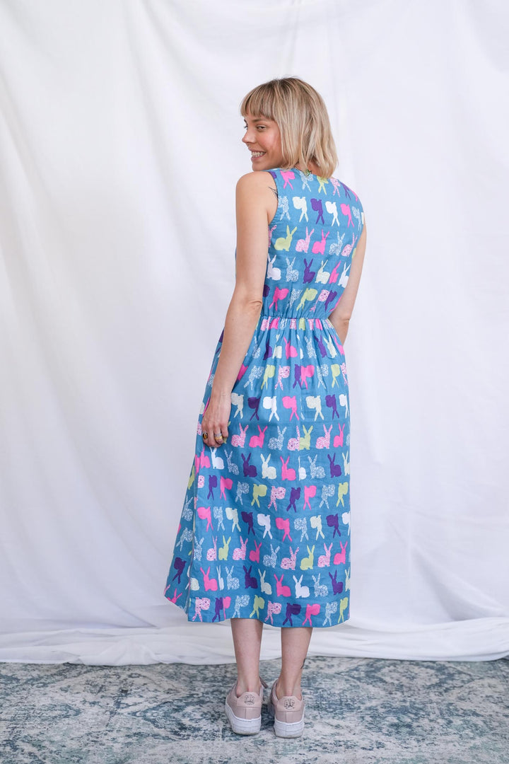 שמלת יולי ארנבונים צבעוניים