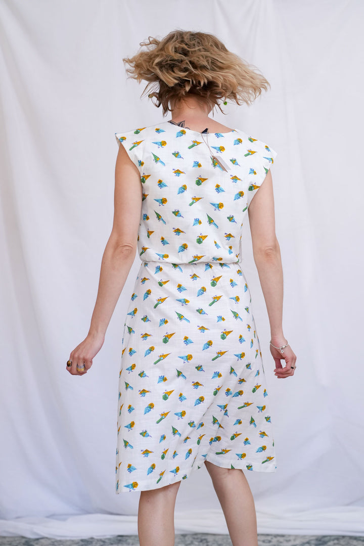 שמלת אווה דינוזאורים גאומטריים