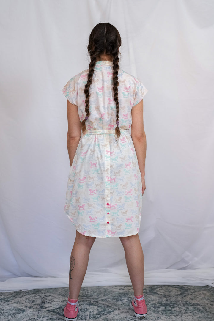 שמלת מידי אוברסייז סוסי נדנדה