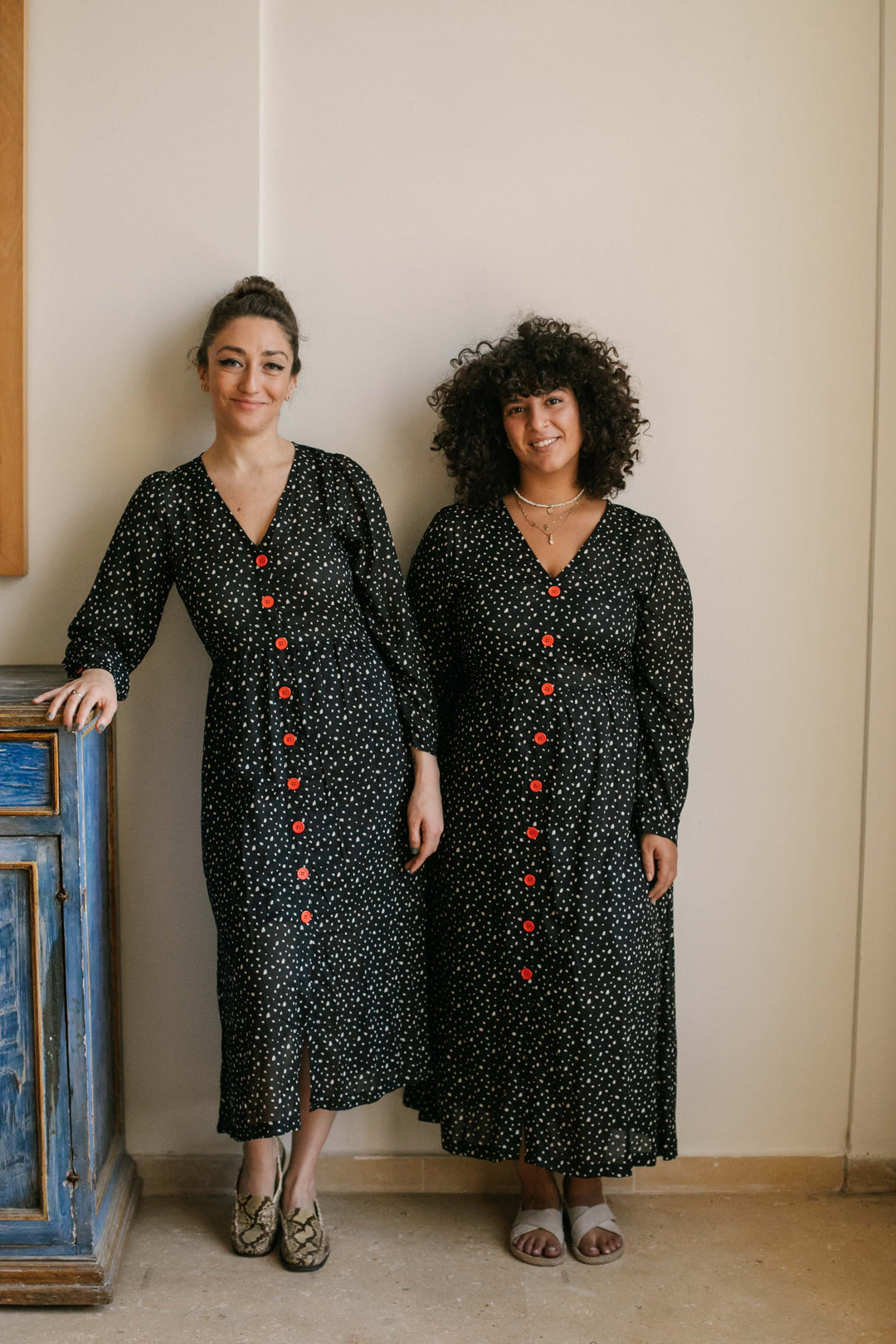 שמלת יולי חורף פולקה דוטס