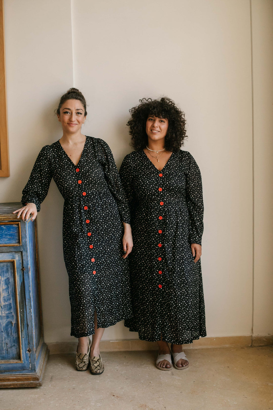 שמלת יולי חורף פולקה דוטס