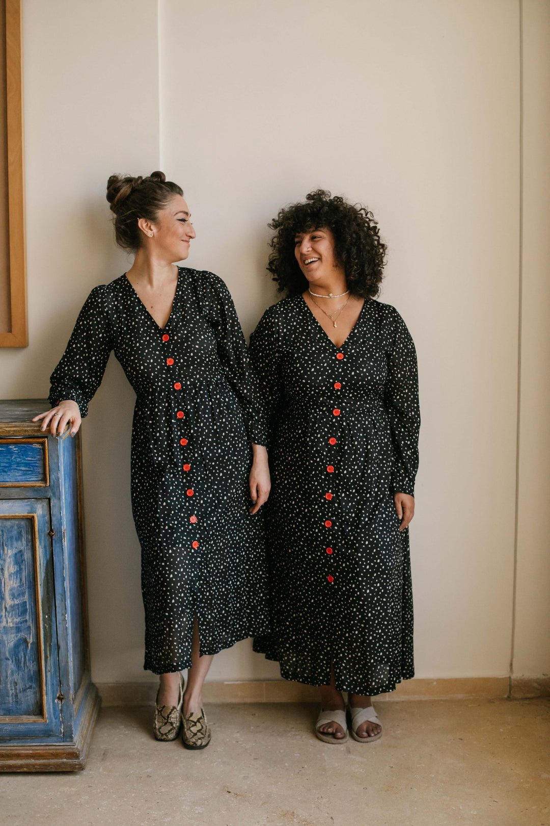 שמלת יולי חורף פולקה דוטס