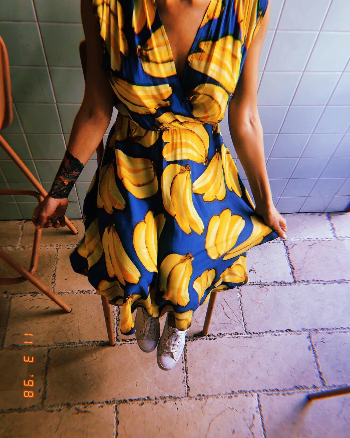 שמלת פיפטיז בננות זה החיים