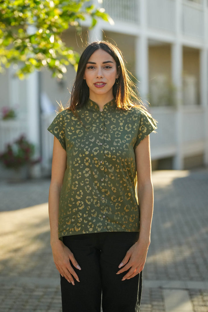 חולצת טוני גולדן לאופרד Back In Stock