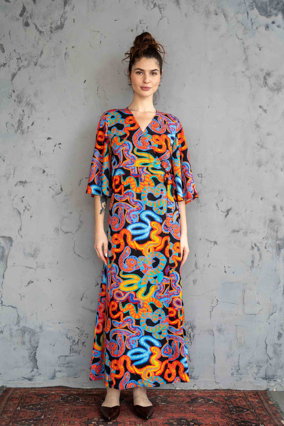 שמלת קימונו מקסי אומנות הפיתוי