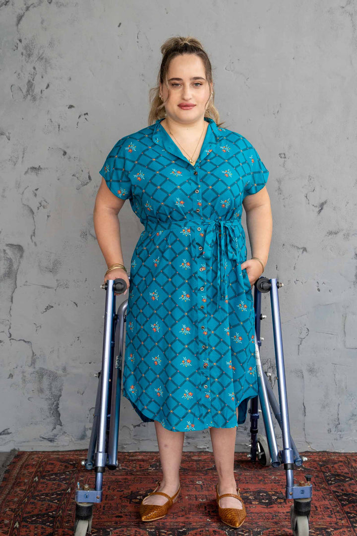 שמלת מידי אוברסייז חגיגה בטורקיז