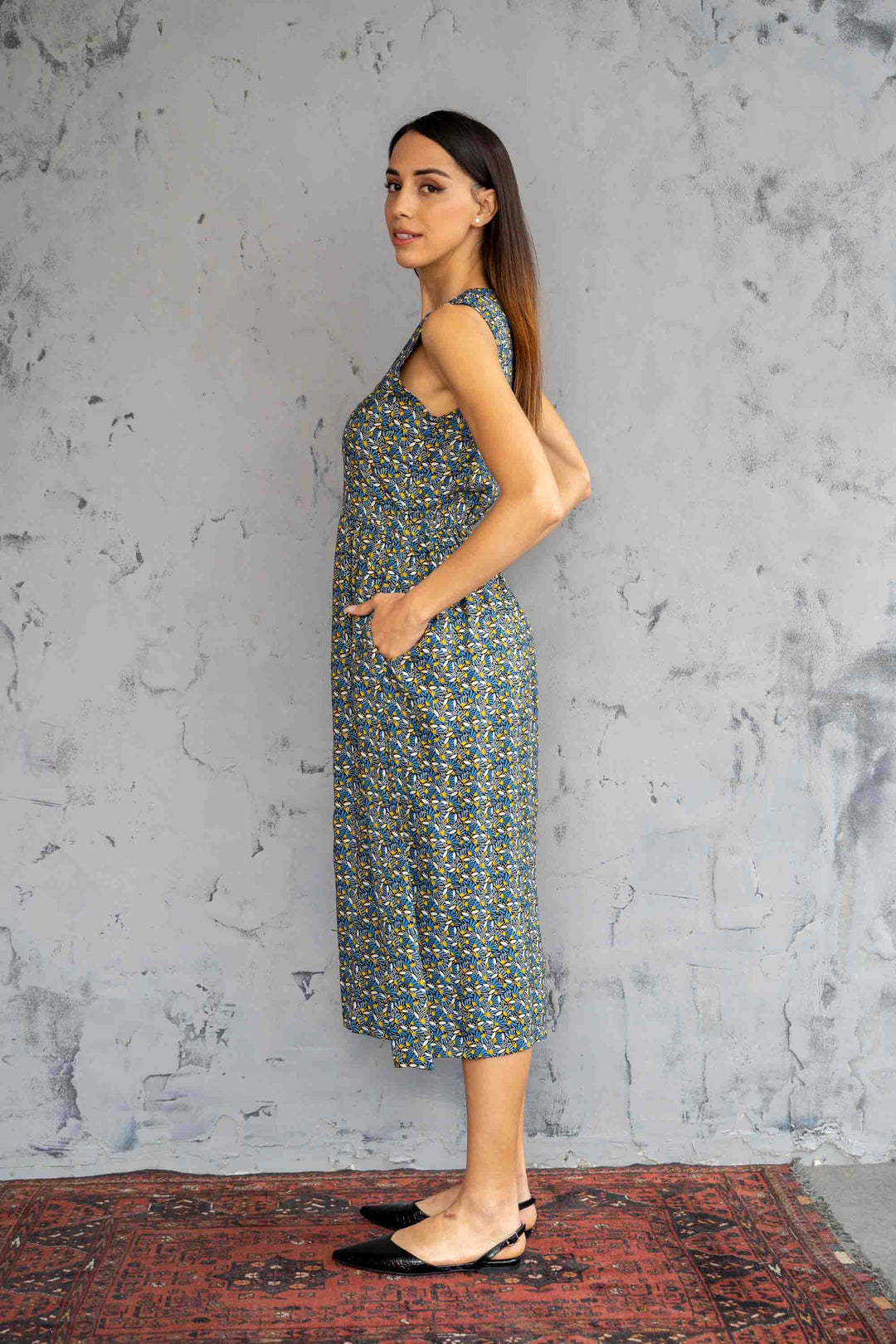 שמלת יולי כמו פרח בר