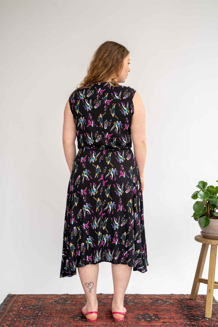 שמלת פיפטיז יש בעיר מסיבה