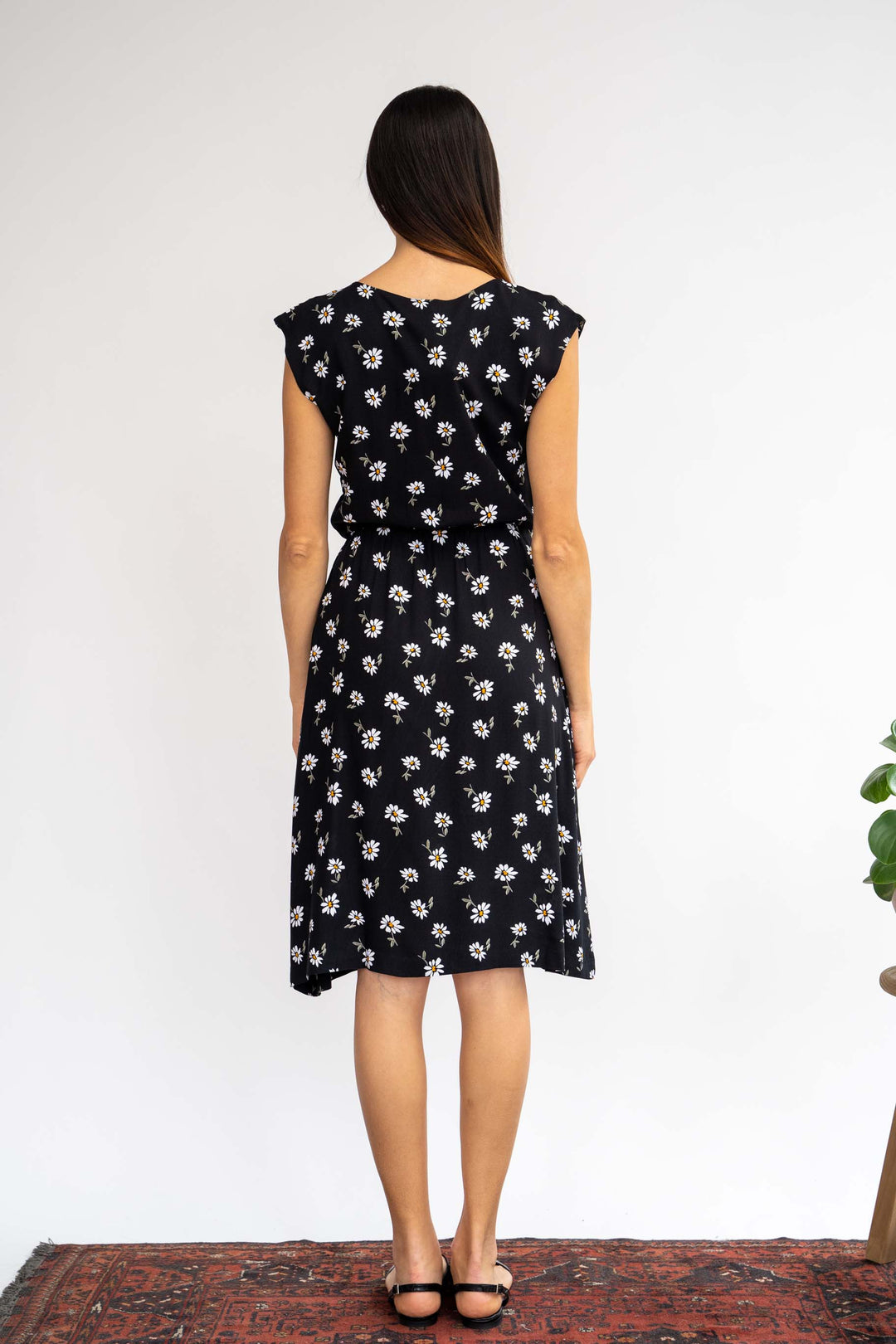 שמלת אווה פרח נתתי לנורית